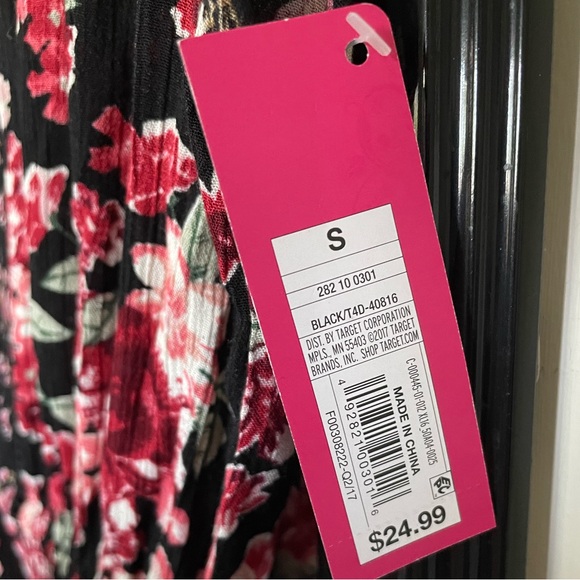 Romper - Picture 2 of 6